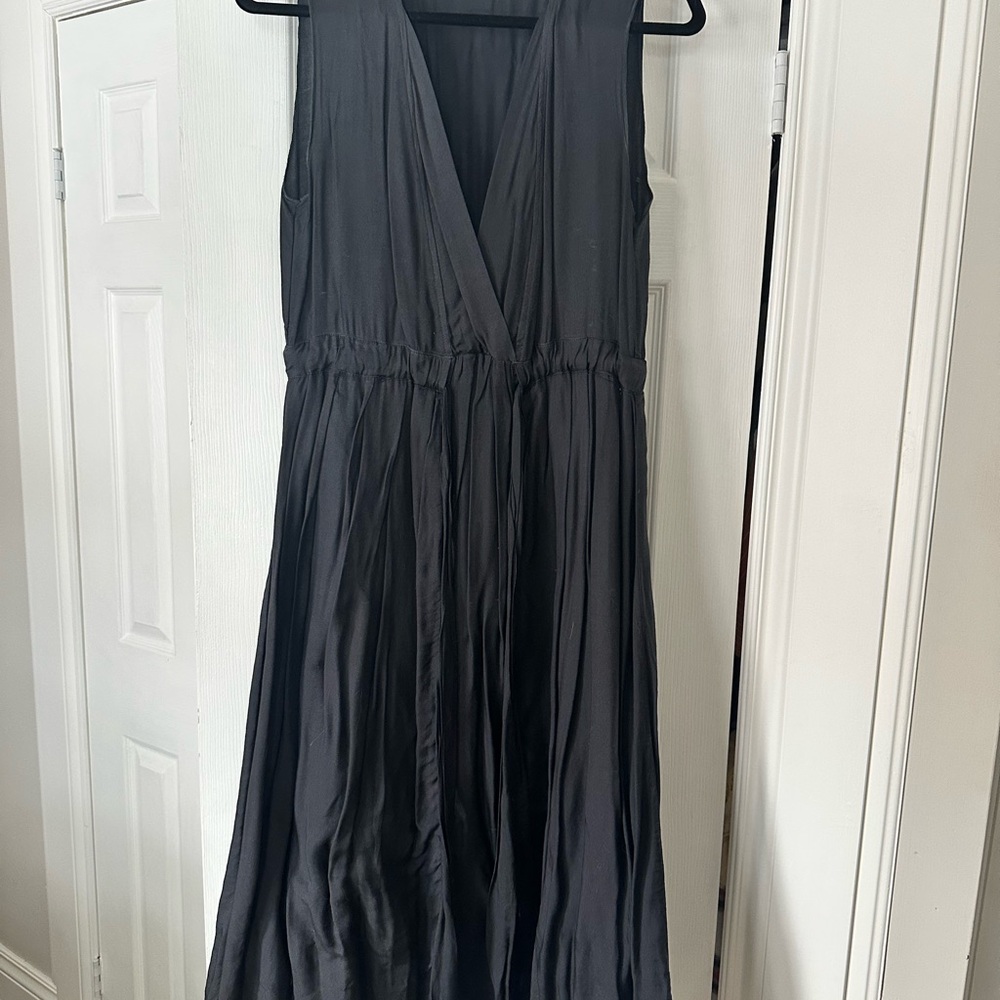 CP Shades Elegant Black Sleeveless Dress